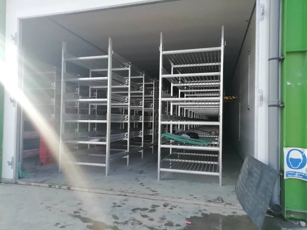 Aluminium shelving in Sadaf grow rooms — portrait view