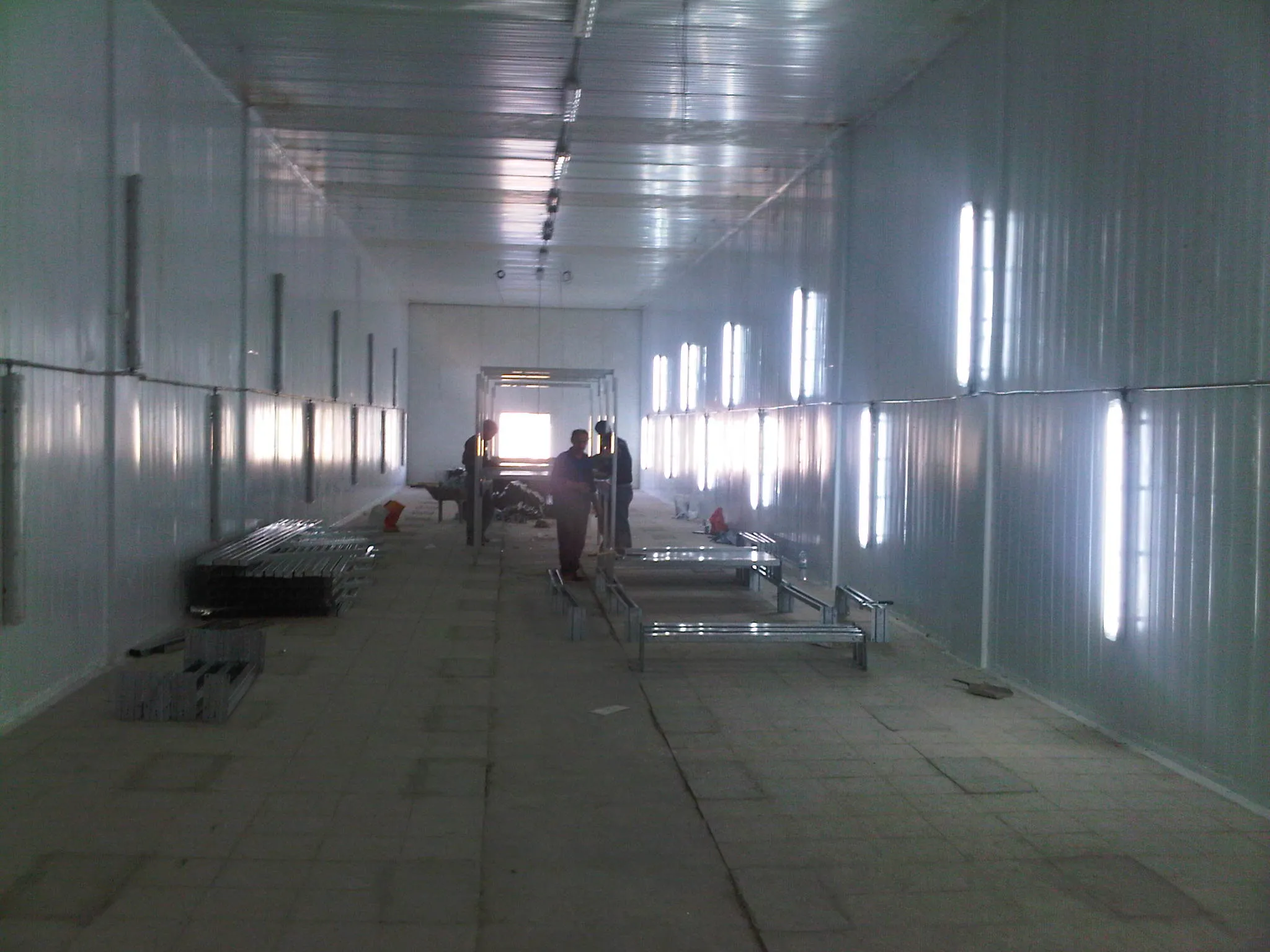 Multi-tier shelving in Sadaf Mushroom — tall view